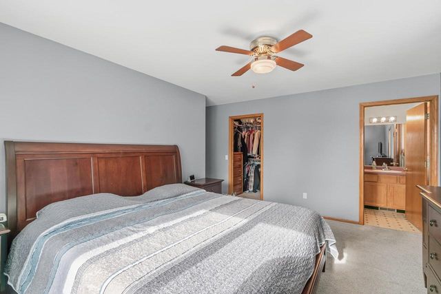 640 Mooreland Circle, Portage, WI 53901