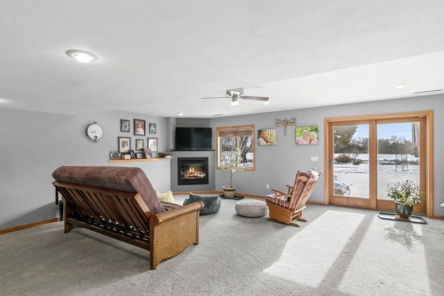 640 Mooreland Circle, Portage, WI 53901