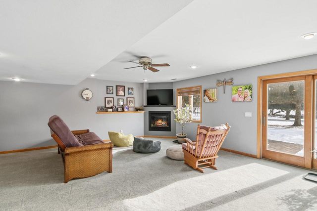 640 Mooreland Circle, Portage, WI 53901