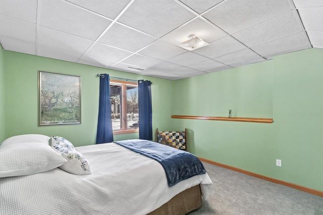 640 Mooreland Circle, Portage, WI 53901