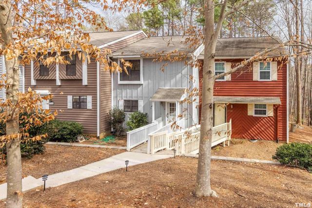5702 3 Oaks Drive, Raleigh, NC 27612