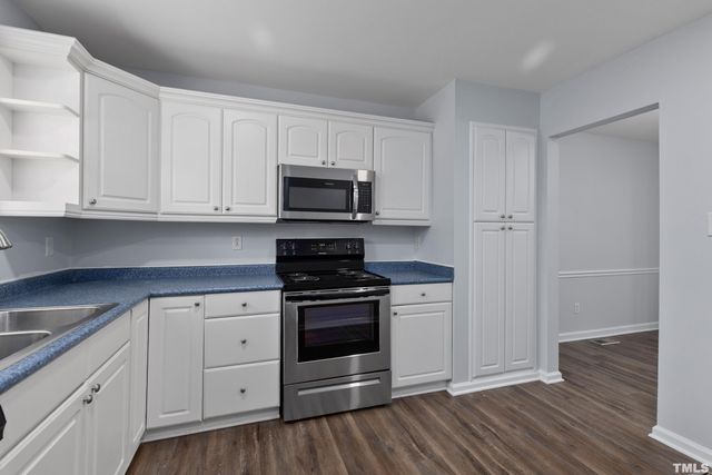 5702 3 Oaks Drive, Raleigh, NC 27612