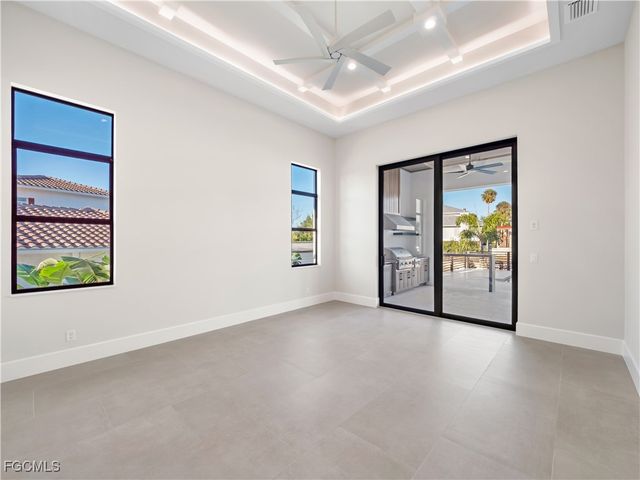 111 Montrose DR, Fort Myers, FL 33919