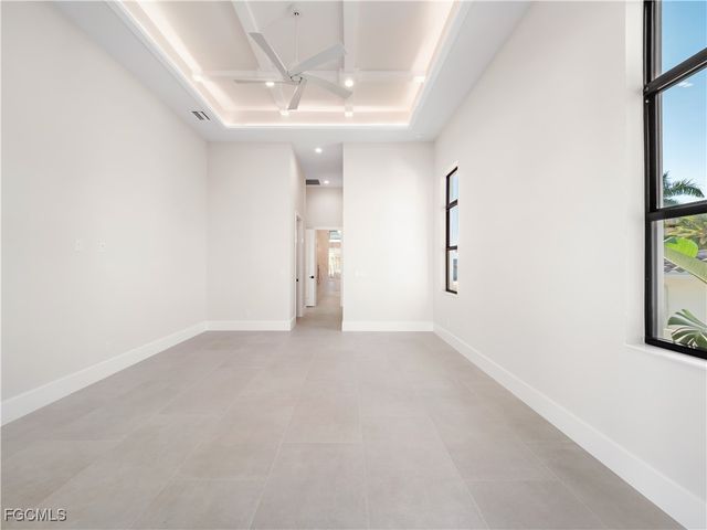 111 Montrose DR, Fort Myers, FL 33919