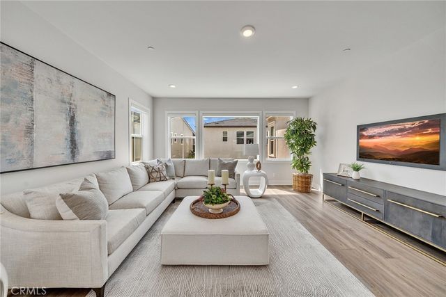 140 Walworth, Lake Forest, CA 92630