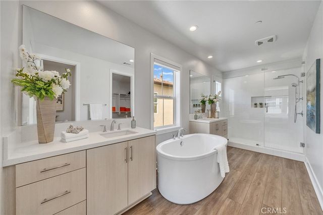 140 Walworth, Lake Forest, CA 92630