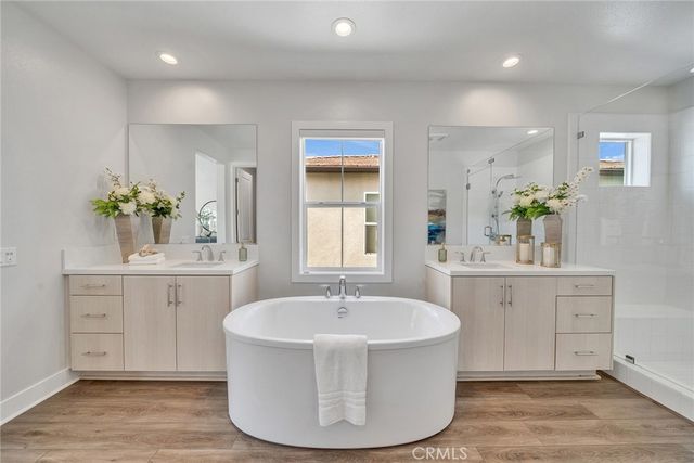 140 Walworth, Lake Forest, CA 92630