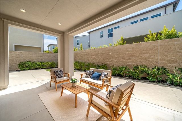 140 Walworth, Lake Forest, CA 92630