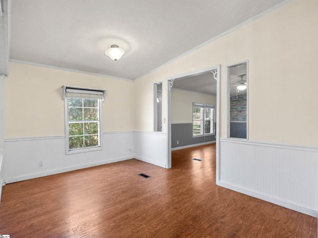 2740 Highway 414, Taylors, SC 29687