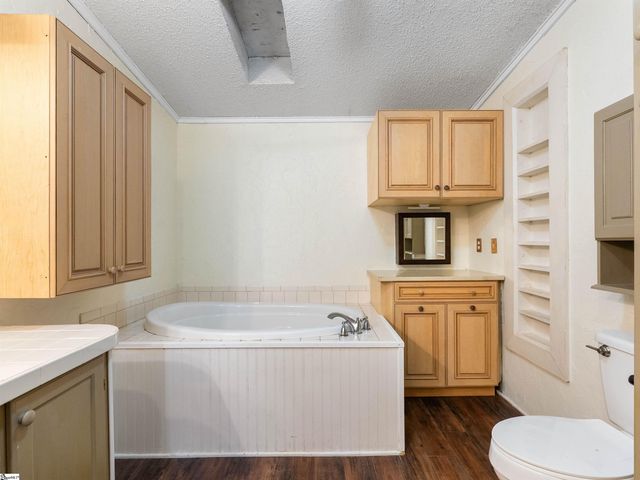 2740 Highway 414, Taylors, SC 29687