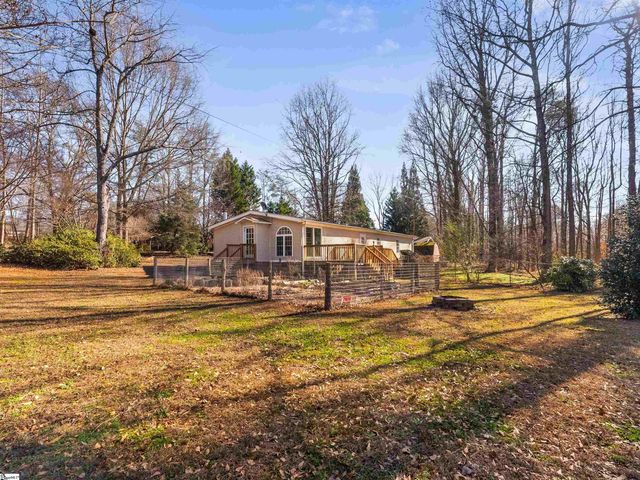 2740 Highway 414, Taylors, SC 29687