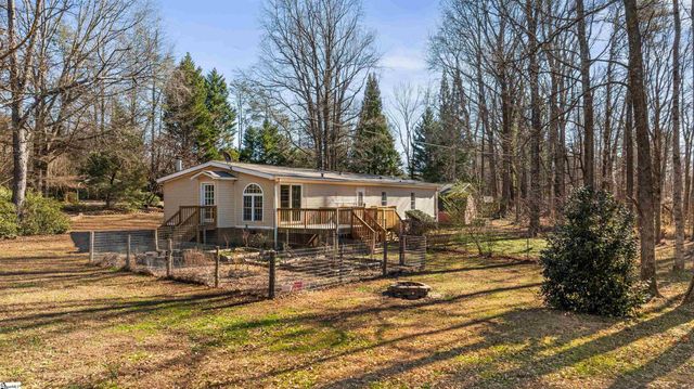 2740 Highway 414, Taylors, SC 29687