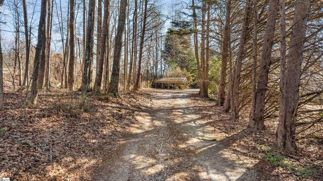 2740 Highway 414, Taylors, SC 29687