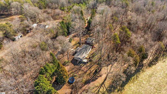 2740 Highway 414, Taylors, SC 29687