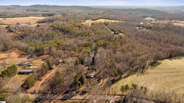 2740 Highway 414, Taylors, SC 29687