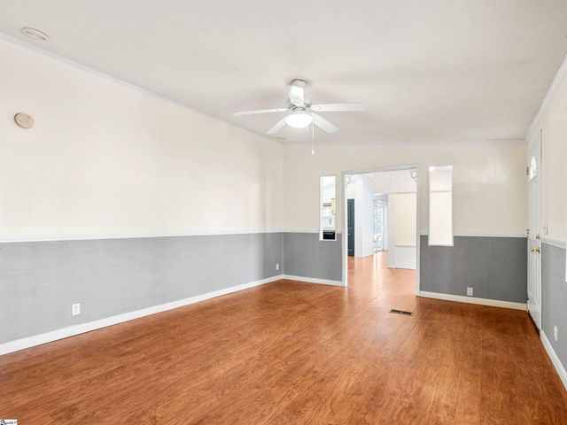 2740 Highway 414, Taylors, SC 29687