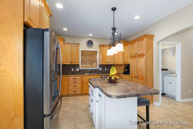 3127 Royal Hannah Drive Ne, Algoma Twp, MI 49341