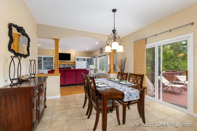 3127 Royal Hannah Drive Ne, Algoma Twp, MI 49341