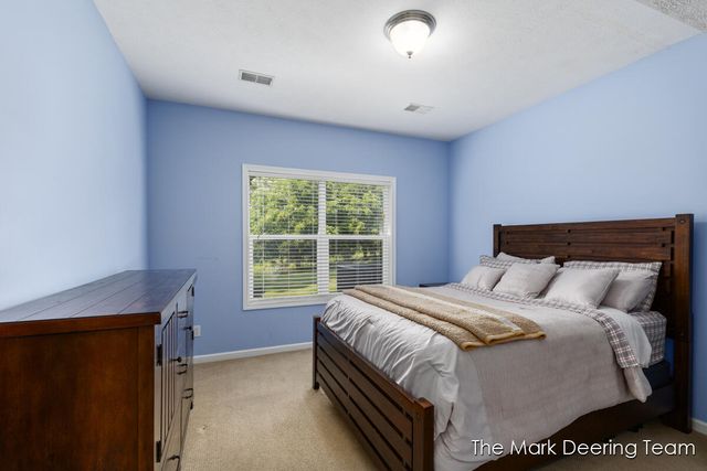 3127 Royal Hannah Drive Ne, Algoma Twp, MI 49341