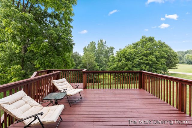 3127 Royal Hannah Drive Ne, Algoma Twp, MI 49341