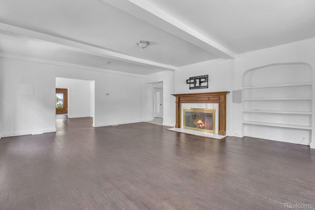 19510 Stratford Road, Detroit, MI 48221