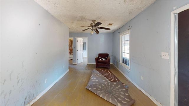 42 Shankwoods Lane, Villa Rica, GA 30180