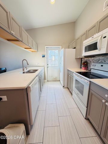 2730 Oak Hammock Drive, Panama City, FL 32401