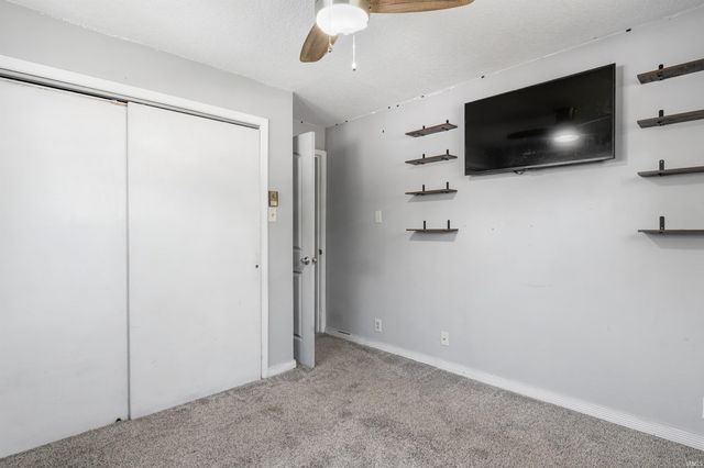 3007 Kentucky Avenue, Fort Wayne, IN 46805