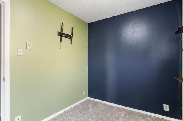 3007 Kentucky Avenue, Fort Wayne, IN 46805