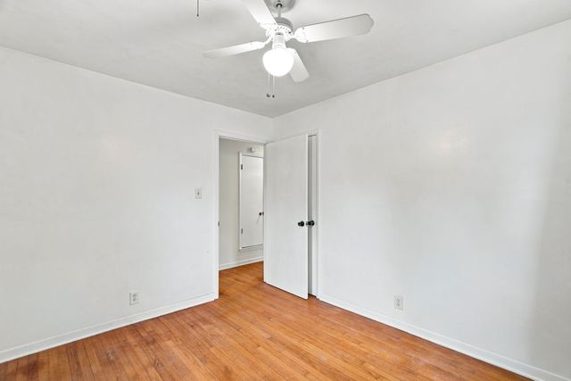 300 Parkwood Place, Lewisville, TX 75067