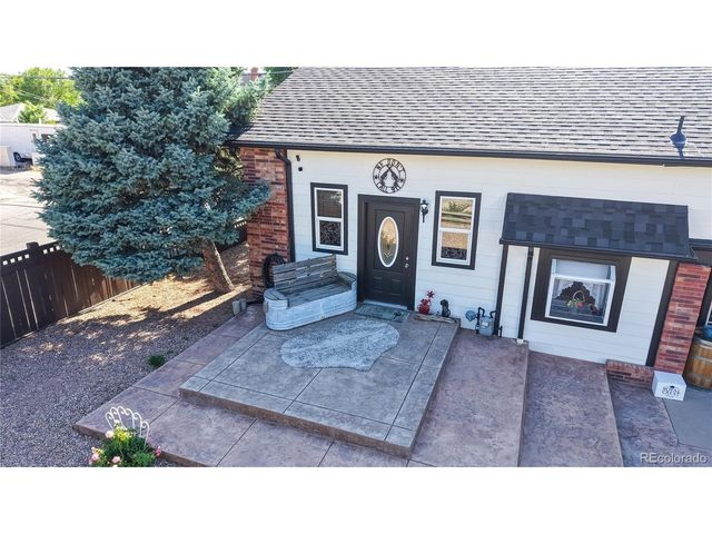 693 S 5th Ave, Brighton, CO 80601
