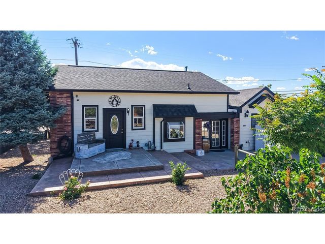 693 S 5th Ave, Brighton, CO 80601