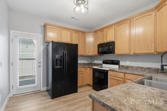 4243 N Yorkshire Square, Union Twp, OH 45245