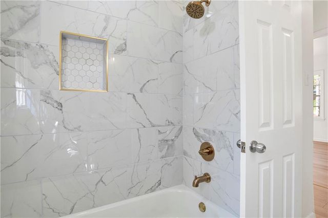 3009 Alston Drive, Mobile, AL 36605