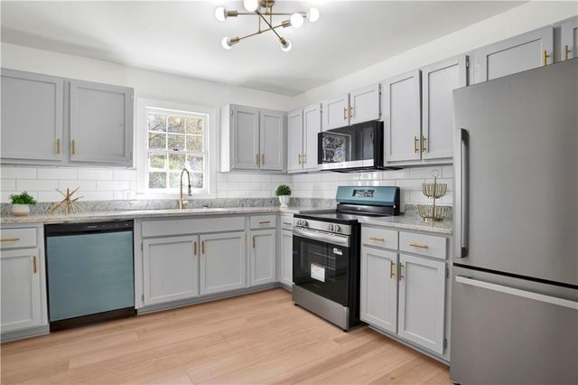 3009 Alston Drive, Mobile, AL 36605