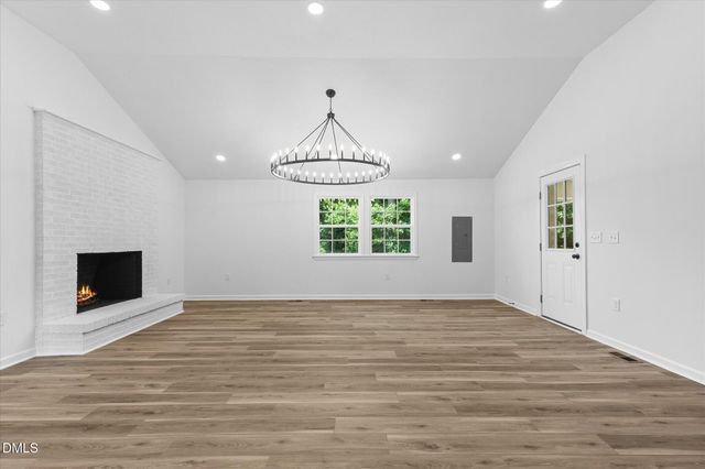 426 Fitch Drive, Mebane, NC 27302