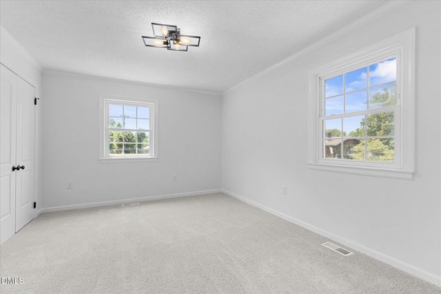 426 Fitch Drive, Mebane, NC 27302