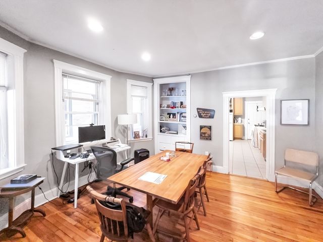 593 Centre Street 3, Boston, MA 02130