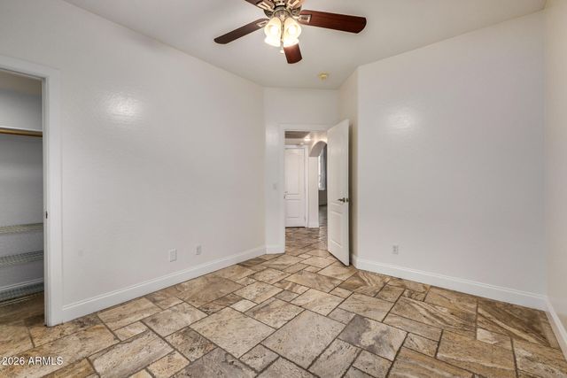 4331 E REDWOOD Lane, Phoenix, AZ 85048