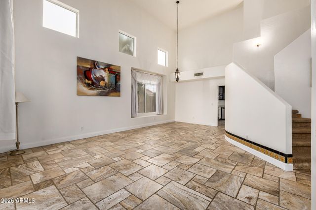 4331 E REDWOOD Lane, Phoenix, AZ 85048