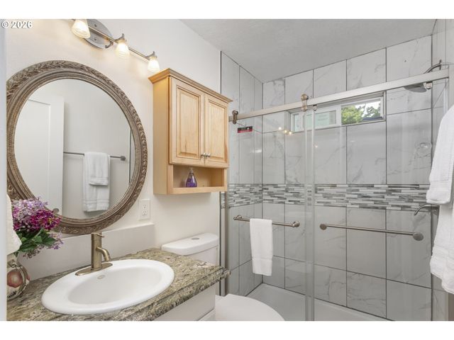 8910 Se Northgate Ave, Vancouver, WA 98664