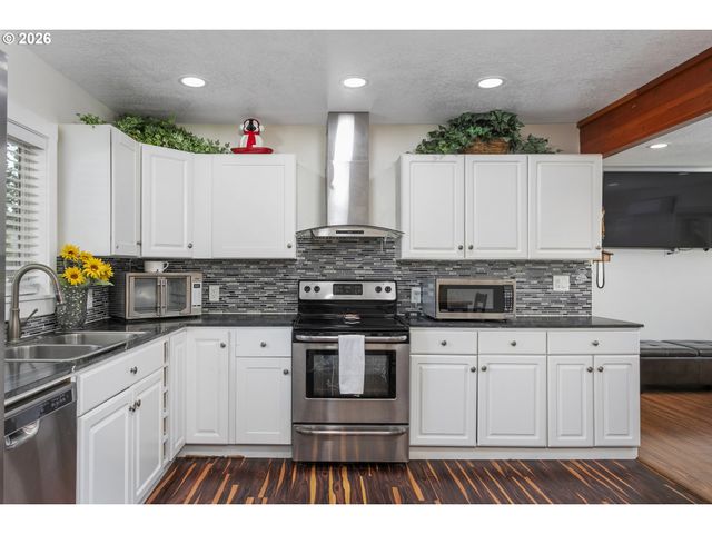 8910 Se Northgate Ave, Vancouver, WA 98664