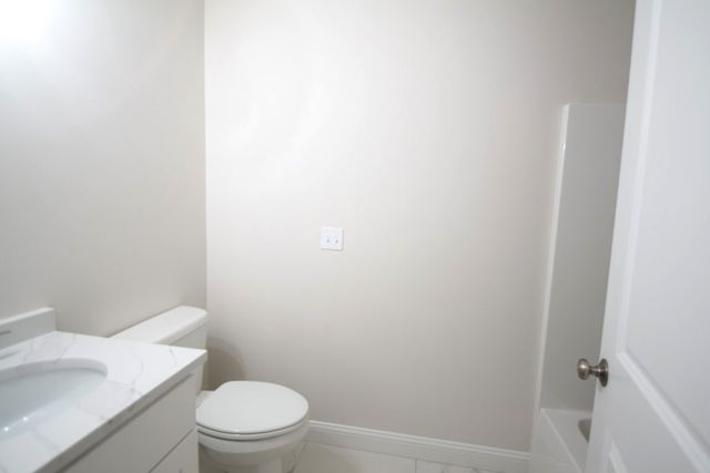 2 Clarendon Circle Lot 7, Holbrook, MA 02343