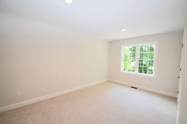 2 Clarendon Circle Lot 7, Holbrook, MA 02343