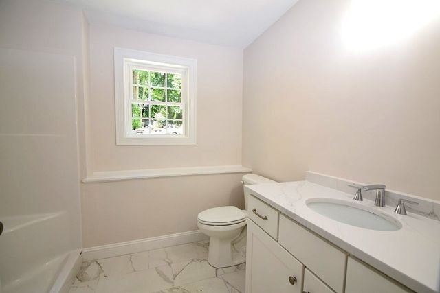 2 Clarendon Circle Lot 7, Holbrook, MA 02343