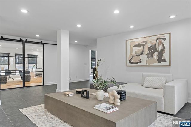 84 Shrewsbury Drive, Livingston, NJ 07039