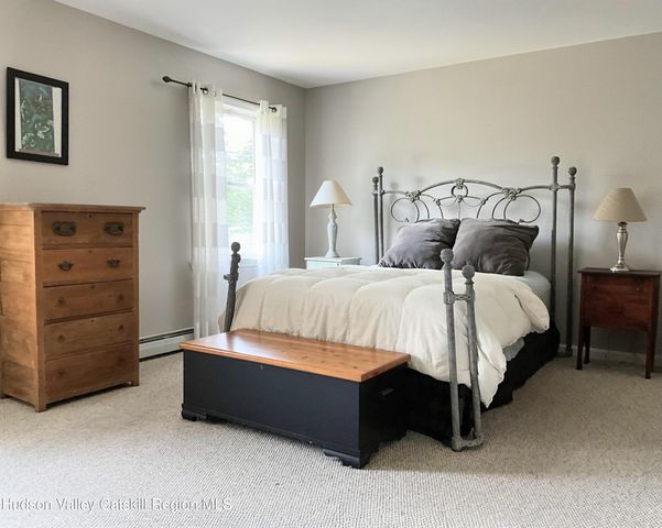 903 Old Post Road, New Paltz, NY 12561