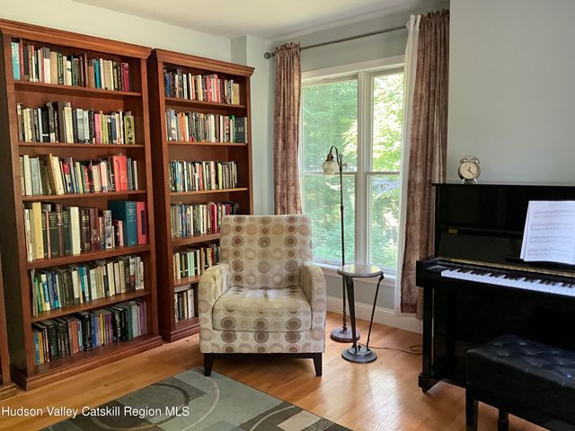 903 Old Post Road, New Paltz, NY 12561