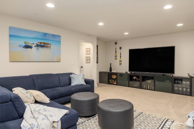 2206 210th Place SE, Sammamish, WA 98075
