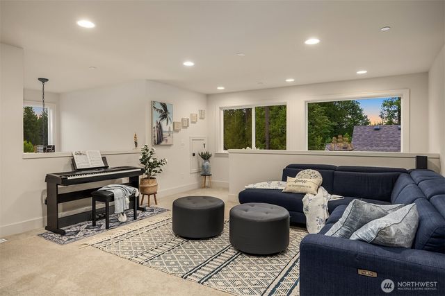 2206 210th Place SE, Sammamish, WA 98075